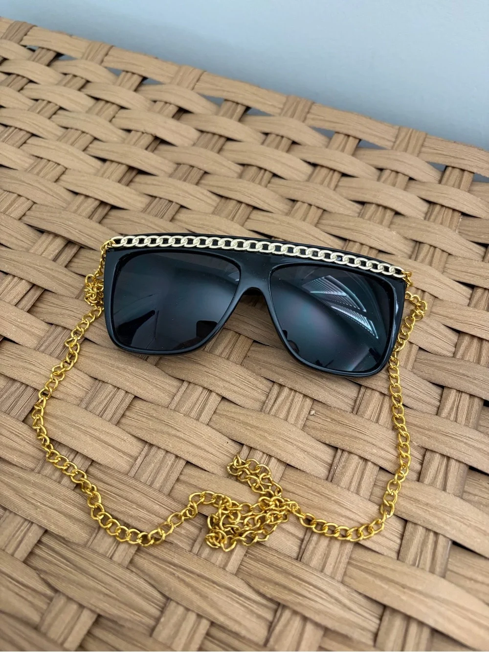 Black Sunglasses with Gold Chain Accent